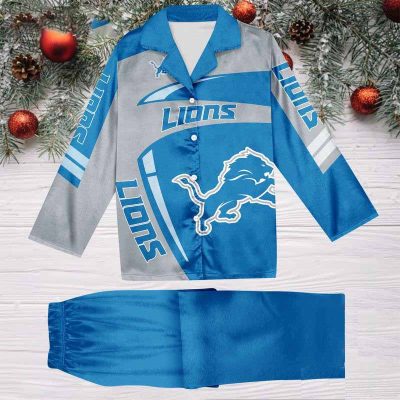Detroit Lions Football Team NFL Holiday Winter Satin Pajamas Set