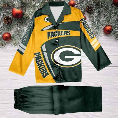 Green Bay Packers Football Team NFL Holiday Winter Satin Pajamas Set