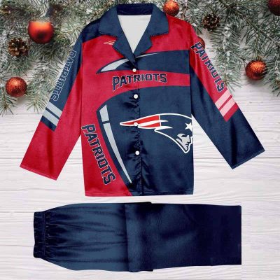 New England Patriots Football Team NFL Holiday Winter Satin Pajamas Set